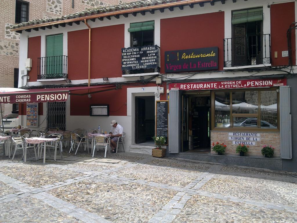 Apartamentos Adarve Toledo Exterior foto