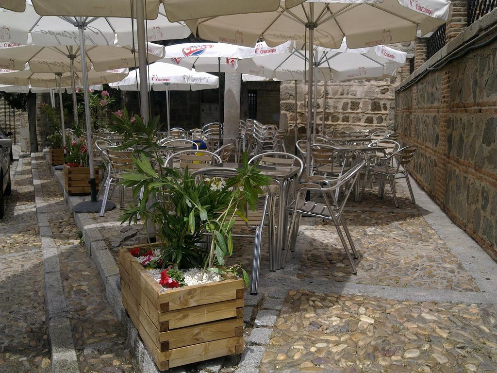 Apartamentos Adarve Toledo Exterior foto